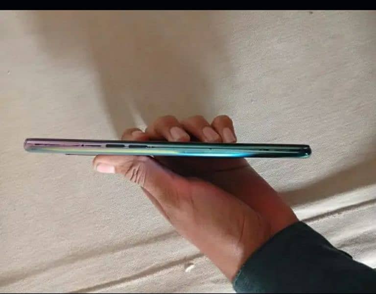 Oppo f19 pro 8Gb 128gb PTA Approved 3