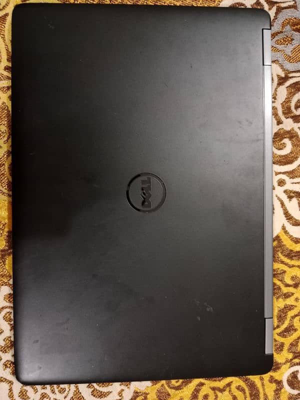 Dell Latitude E7470 0