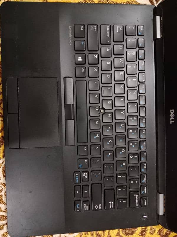 Dell Latitude E7470 2