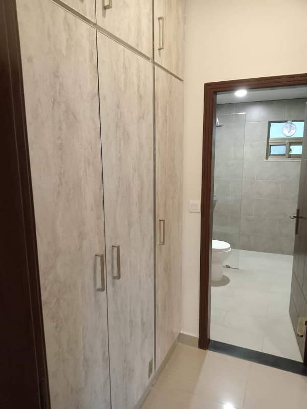 Brand New 3-Bedroom Flat For Rent In Askari 11 Lahore 14