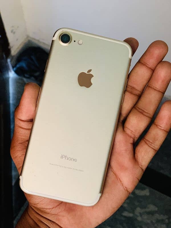 I phone 7 Non Pta Water pack 128GB 2