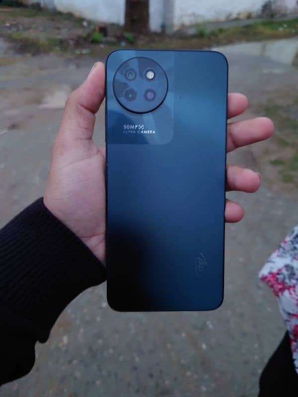 itel s23 6 128 10/10 condition 1