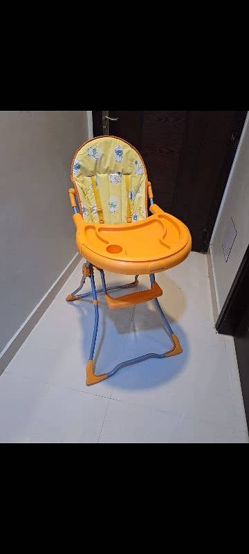 BABY HIGH CHAIR 0