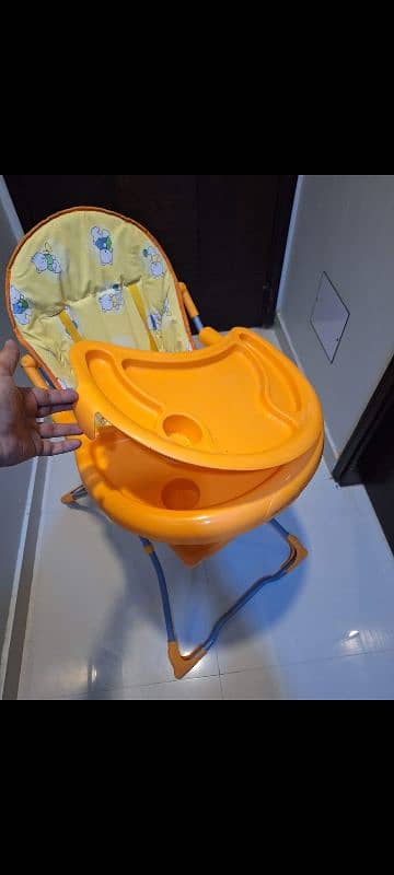 BABY HIGH CHAIR 1