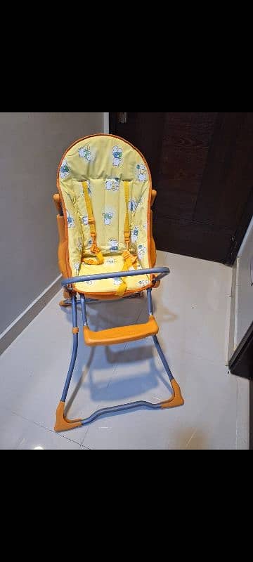 BABY HIGH CHAIR 2