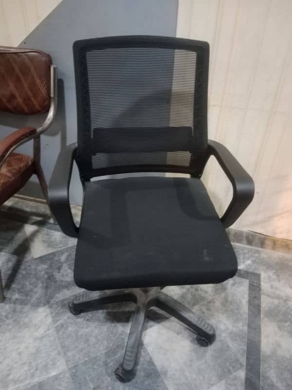 Executive office chair and computer chair 3