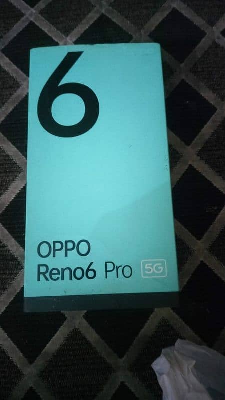 OPPO Reno 6 12/256 2