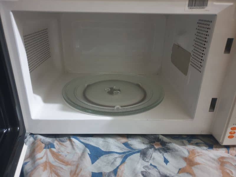 Dawlance Microwave Oven For Sale 7