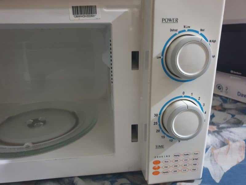 Dawlance Microwave Oven For Sale 8