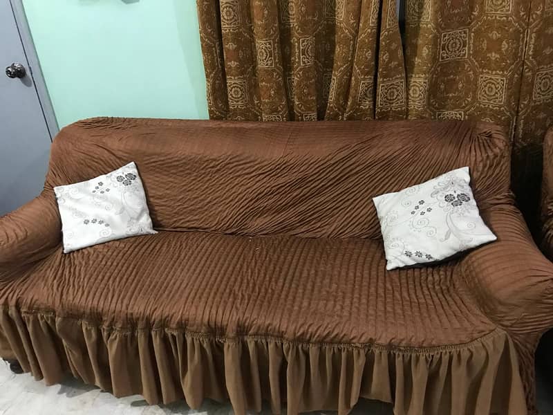 5 Seater Sofa very good condition 1