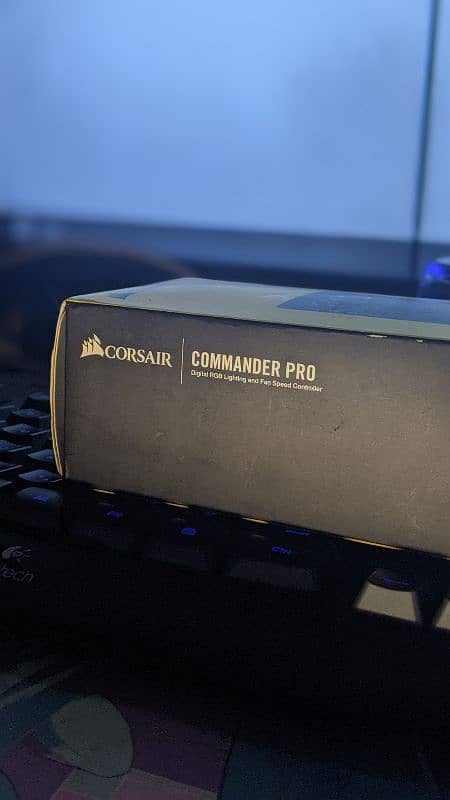 Corsair commander pro Argb fan hub new 3