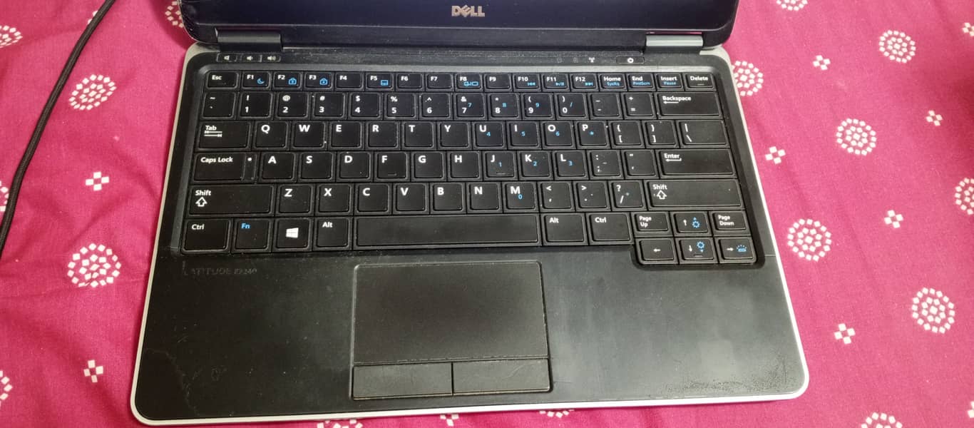 Dell Latitude E7240 Core i5 4GB 256GB SSD 7