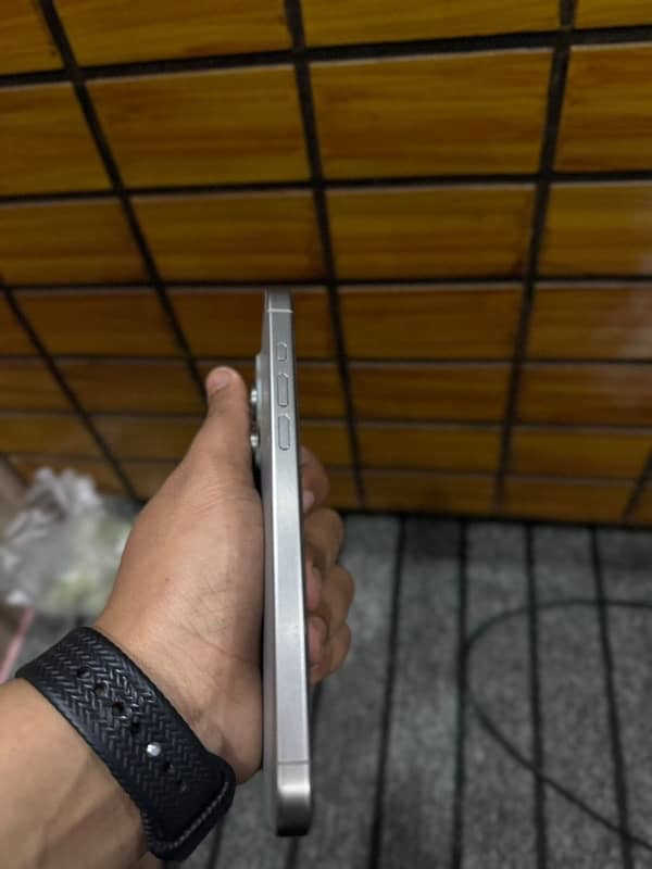 Iphone 15 Pro Max 256 Gb  JV ( Natural Titanium ) 1