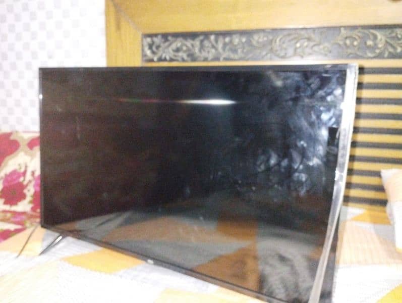 TCL LCT 40inch (03044008082) 8