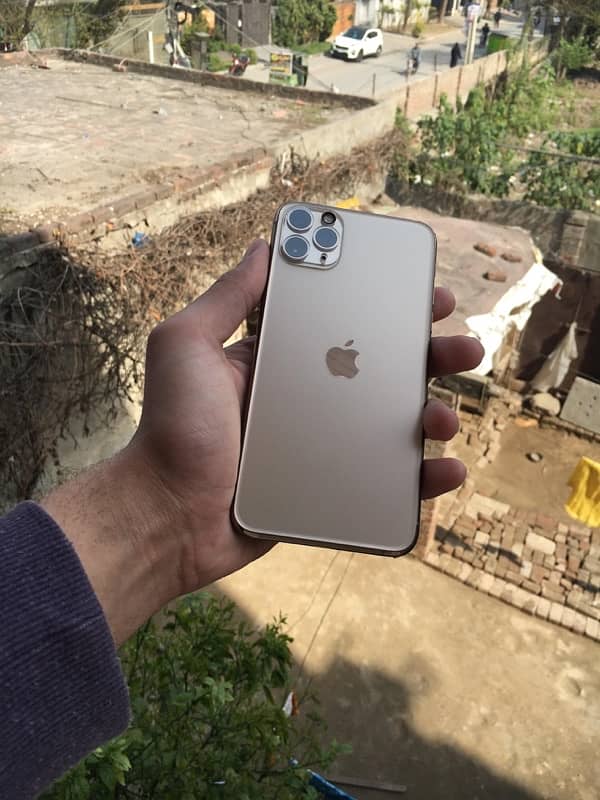 iphone 11 pro max official pta approved 1