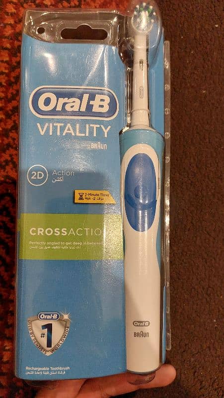 Oral B electric toothbrush 3