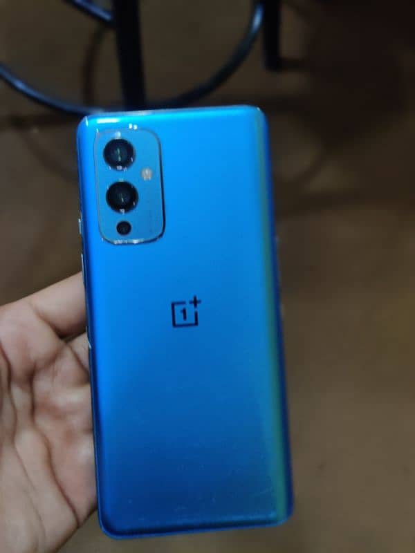 OnePlus 9 12/256 1