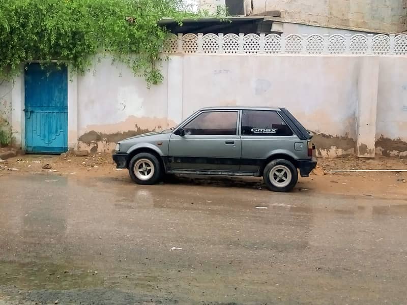 Daihatsu Charade 1986 0