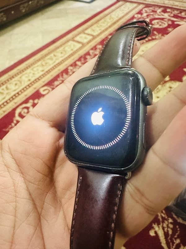 Apple watch SE 2 44mm 3