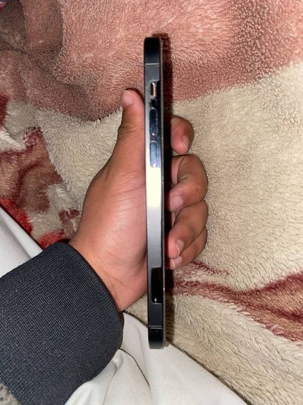 iPhone 12 Pro nonpta jv urgent sale 4