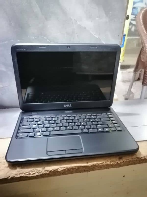 DELL core i3 2nd generatio RAM4GB 0