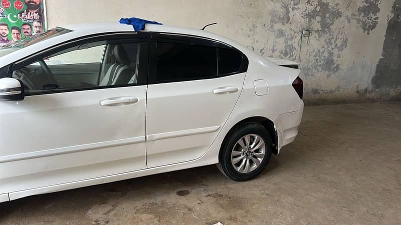 Honda City IVTEC 2018 total genuine 1