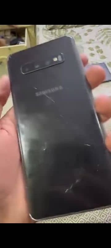 Samsung S10 Plus 3