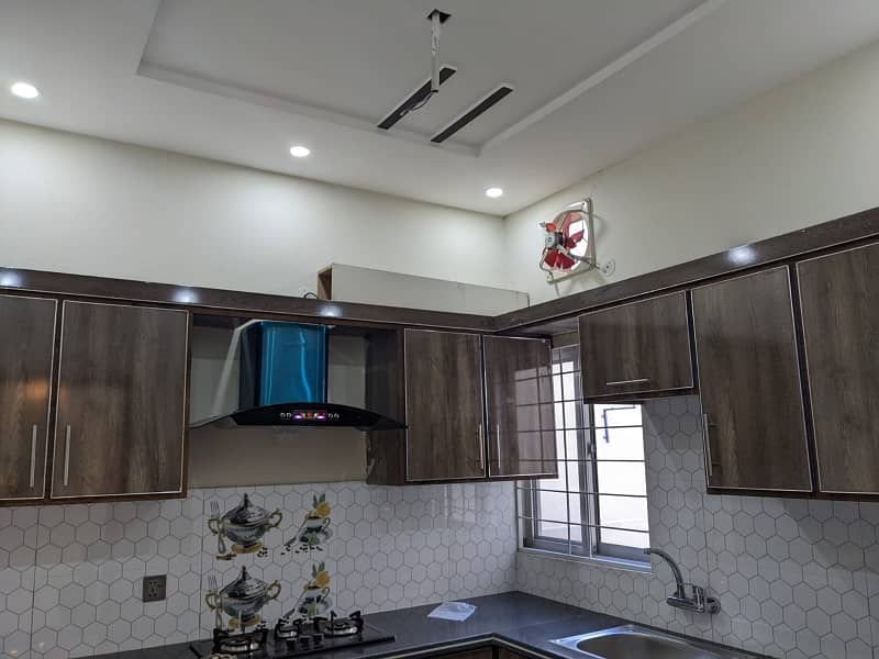 10 Marla Brand New House For Rent Inn johar phase Near Ucp 27