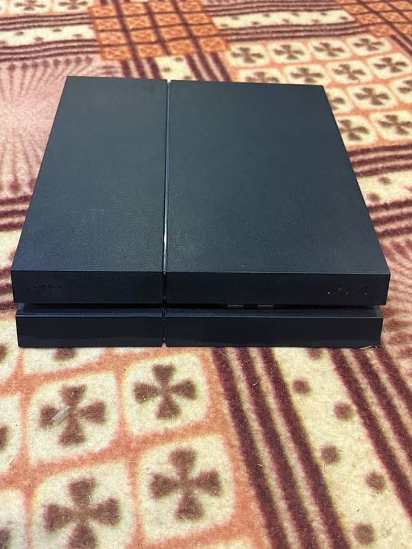 PS4 500GB 1200 series 2