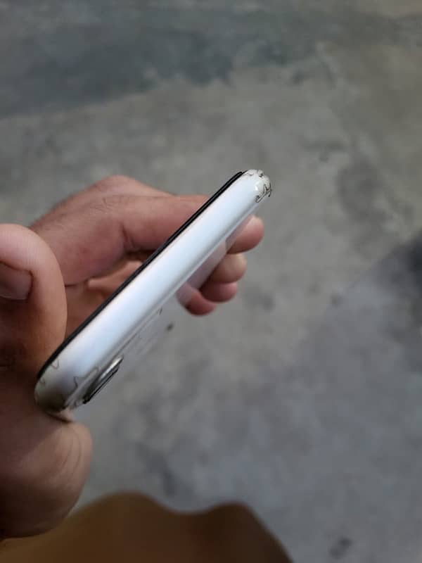 iPhone 11 Non PTA Fu 64Gb 2