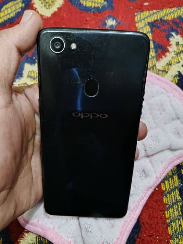 oppo F7 RM. 4. GB. 64 PTA sy proof h 4