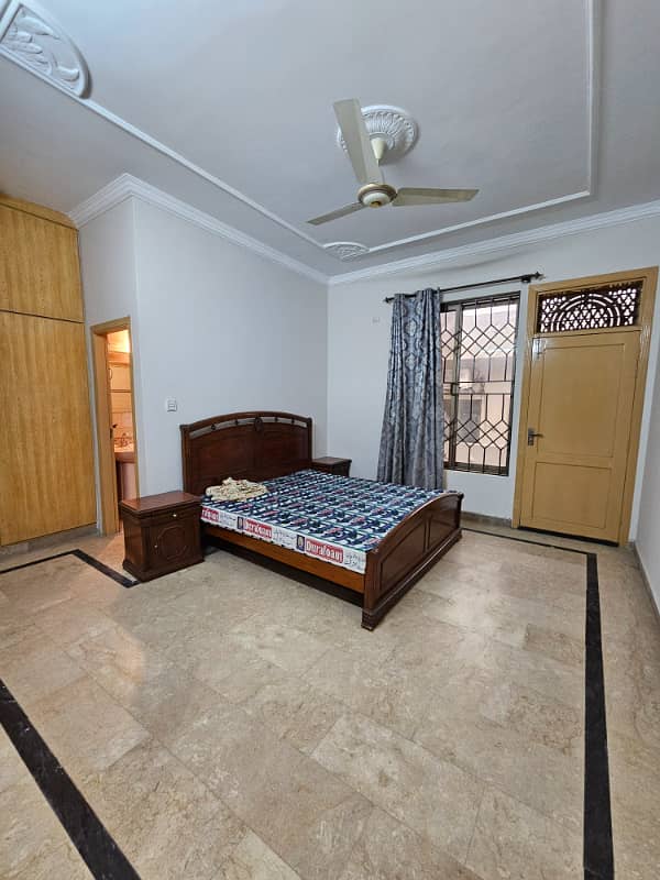 Upper Portion For Rent in Pwd Housing Society Islamabad 6