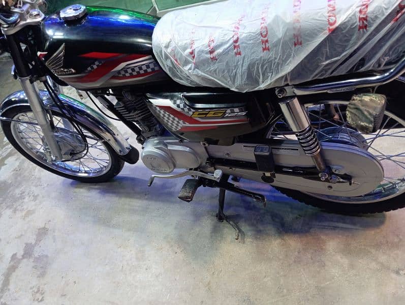 Honda CG 125 7