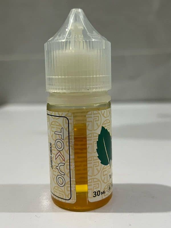 Tokyo pineapple ice 35 mg / 28 ml flavour + iced mint 20 mg/ 22 ml 7