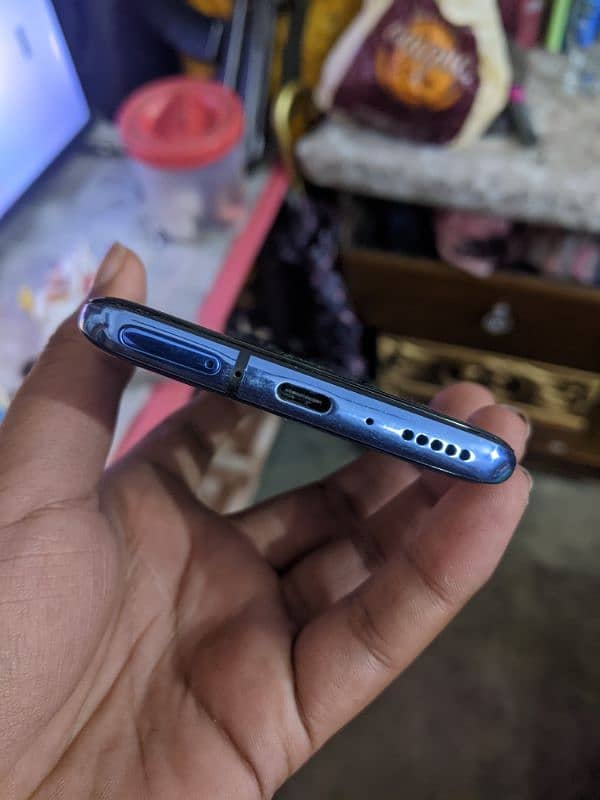 OnePlus 7 pro 12/256 exchange possible only with iphone 6