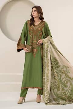 3 Pcs suit / Women's Unstitched suit / 3 Pcs Unstitched Printed Suit