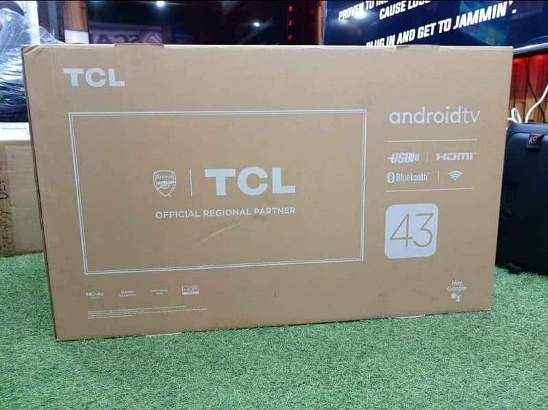 TCL 43 inch brand new 0