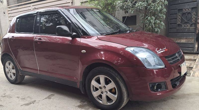 Suzuki Swift 2012 DLX  Good working condition 2