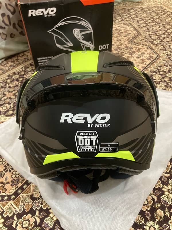 revo (vector) helmet - Dot certified 13