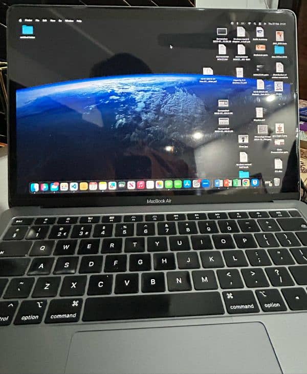 Macbook Air 2018 256 gb 13 inch 0