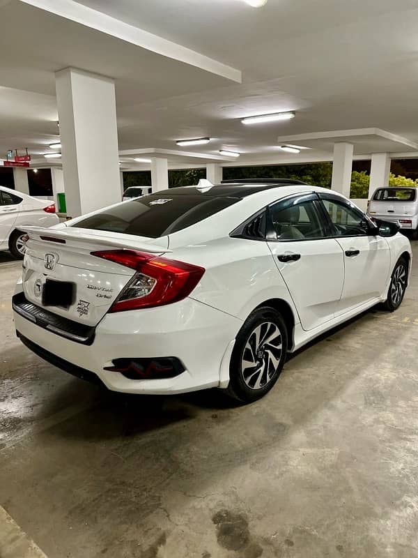 Honda Civic VTi Oriel Prosmatec 2018 UG 3