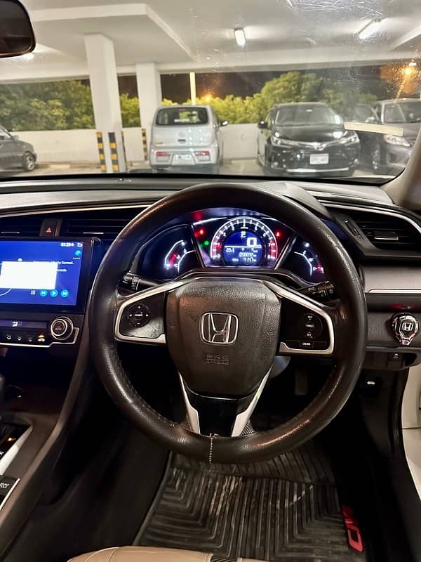 Honda Civic VTi Oriel Prosmatec 2018 UG 11