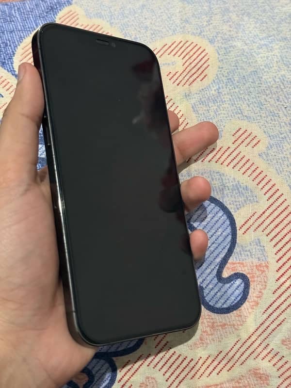 IPHONE 12 pro max non pta Dubai import 7