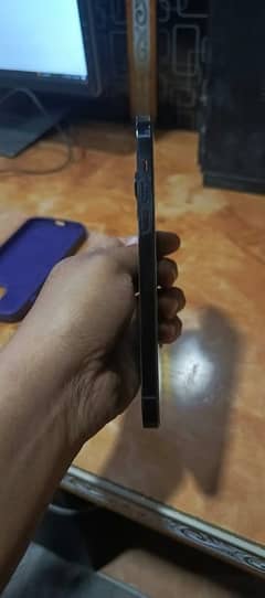 I phone 14 pro max jv