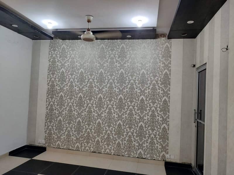 1 Kanal Upper Portion for Rent in DHA Phase 6 Prime Location! 8