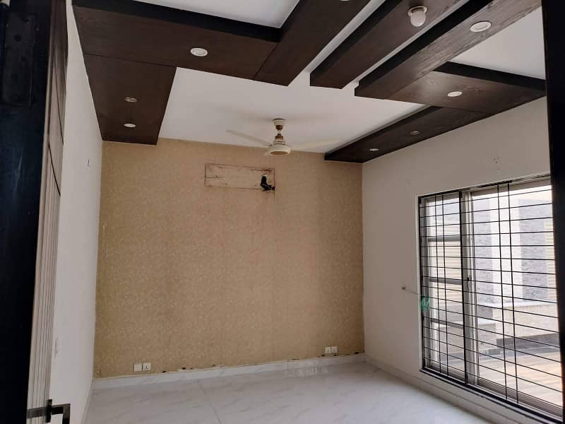 1 Kanal Upper Portion for Rent in DHA Phase 6 Prime Location! 13