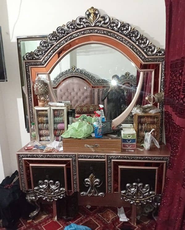 furniture 4