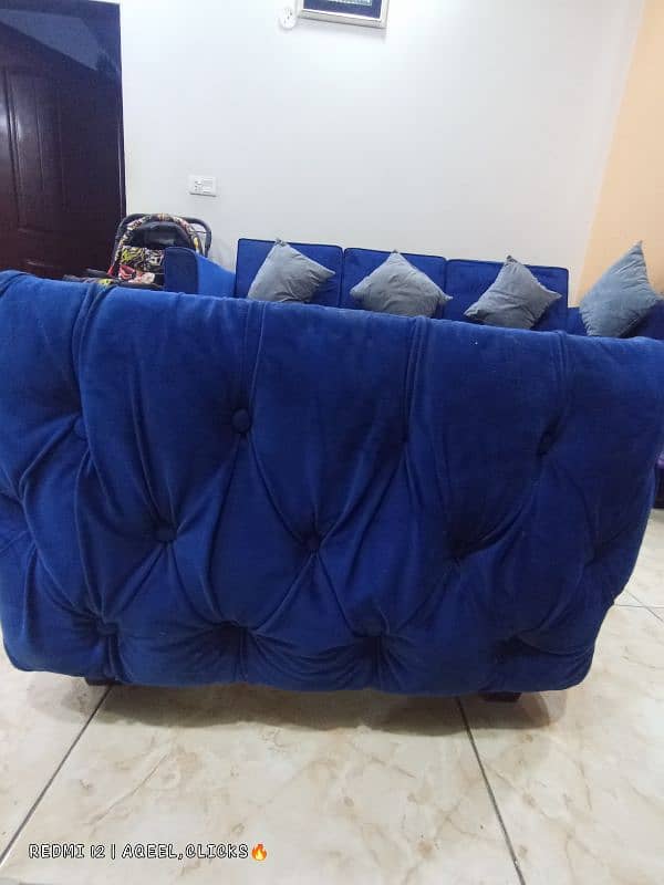 L SHAPE SOFA WITH TABLE 6