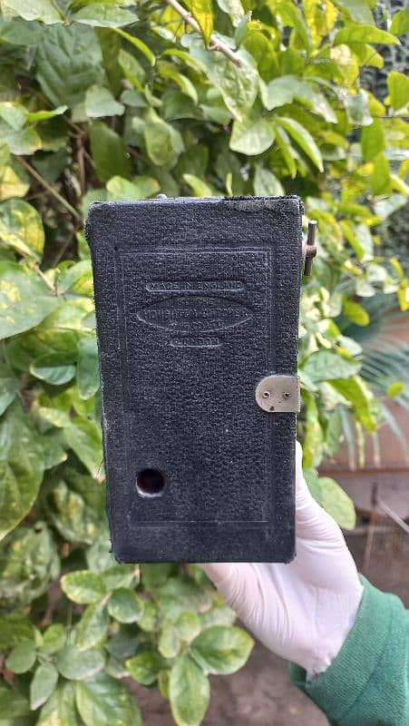 vintage box camera 6