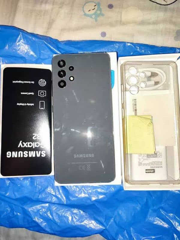 samsung a32 10/10 hom use jis ne lena wohi rbta kry complete box 0